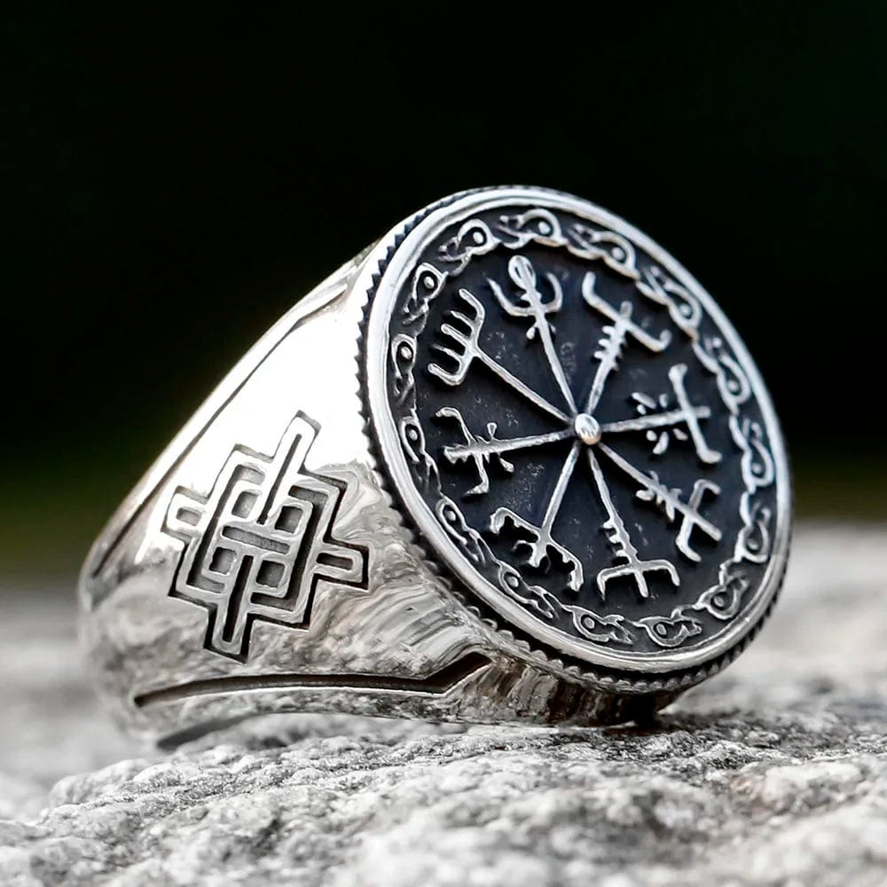"Vegvisir" Ring