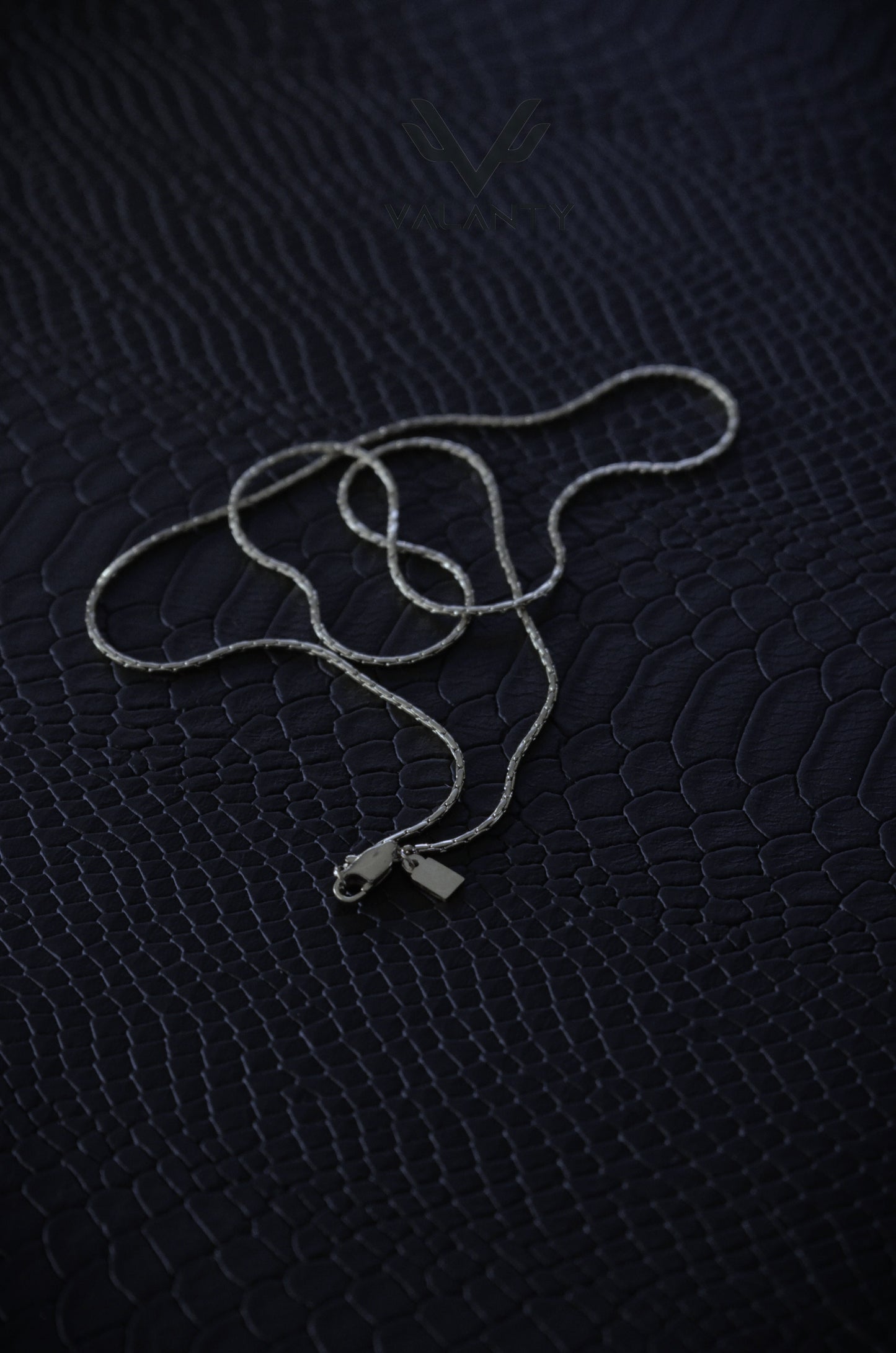 Minimalist Wire Necklace