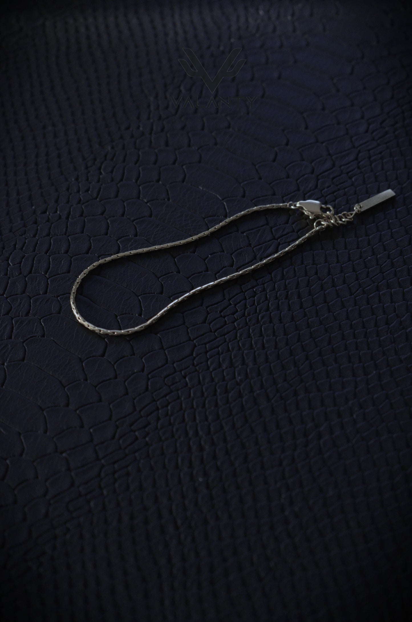 Minimalist Wire Bracelet