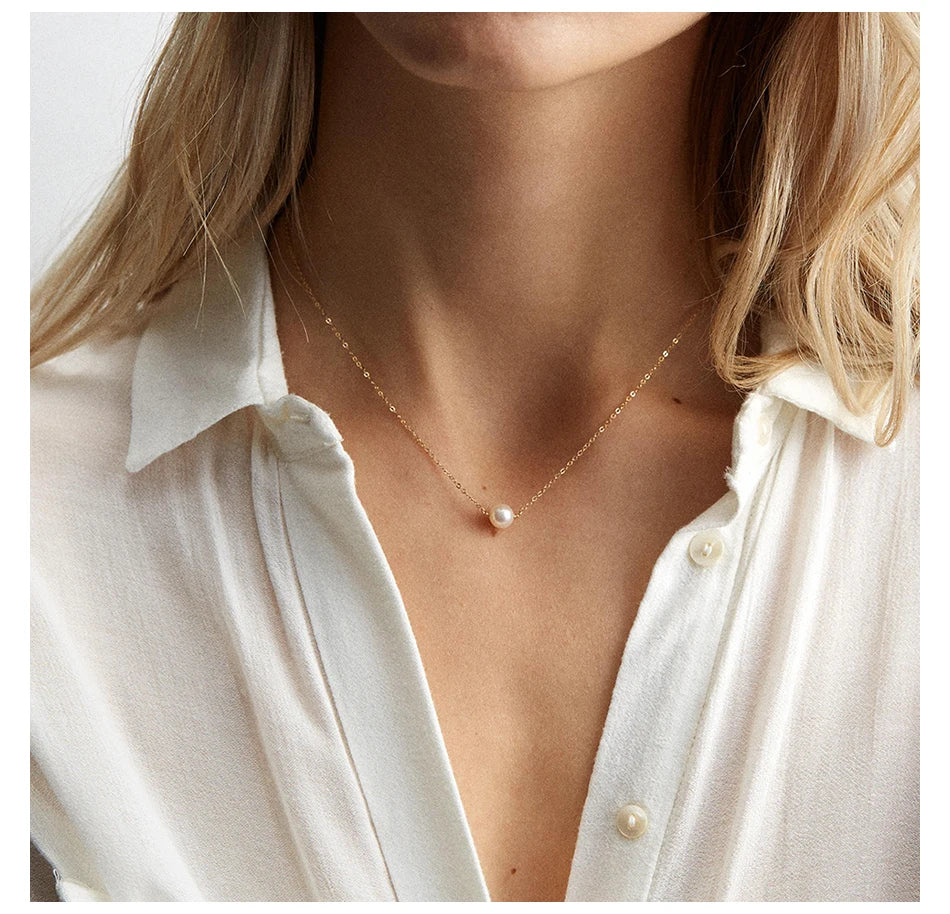 Pearl Pendant Necklace