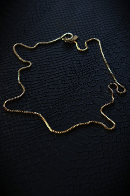 Minimalist Chain Necklace