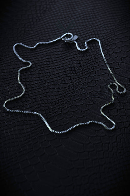 Minimalist Chain Necklace