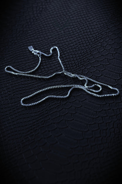 Minimalist Chain Necklace