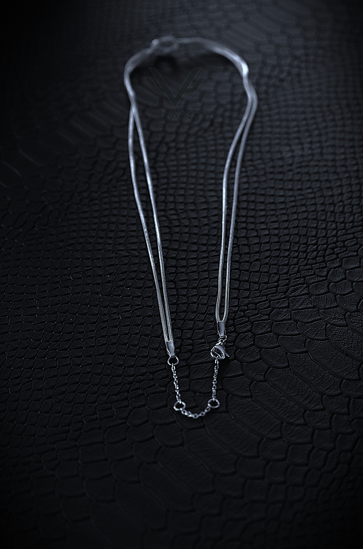 Minimalist Knotted Rope Necklace