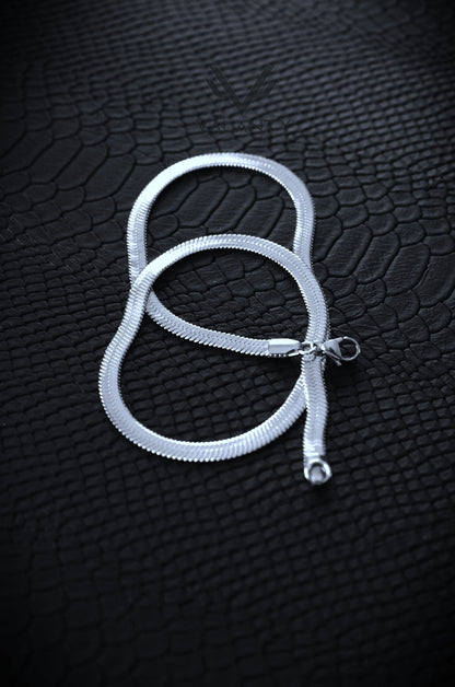 Choker Necklace