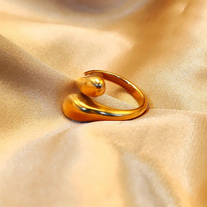 "Raindrop" Glossy Ring