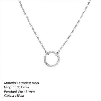 Fine Loop Necklace