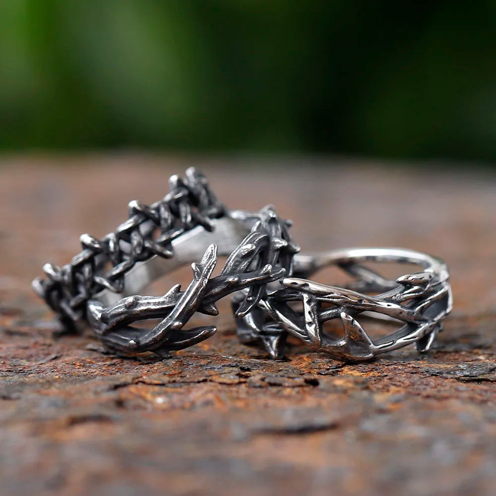 Minimalist Thorns Ring