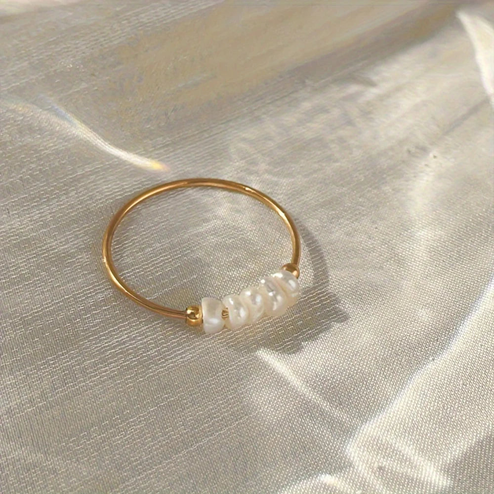 "Five Pearls" Ring