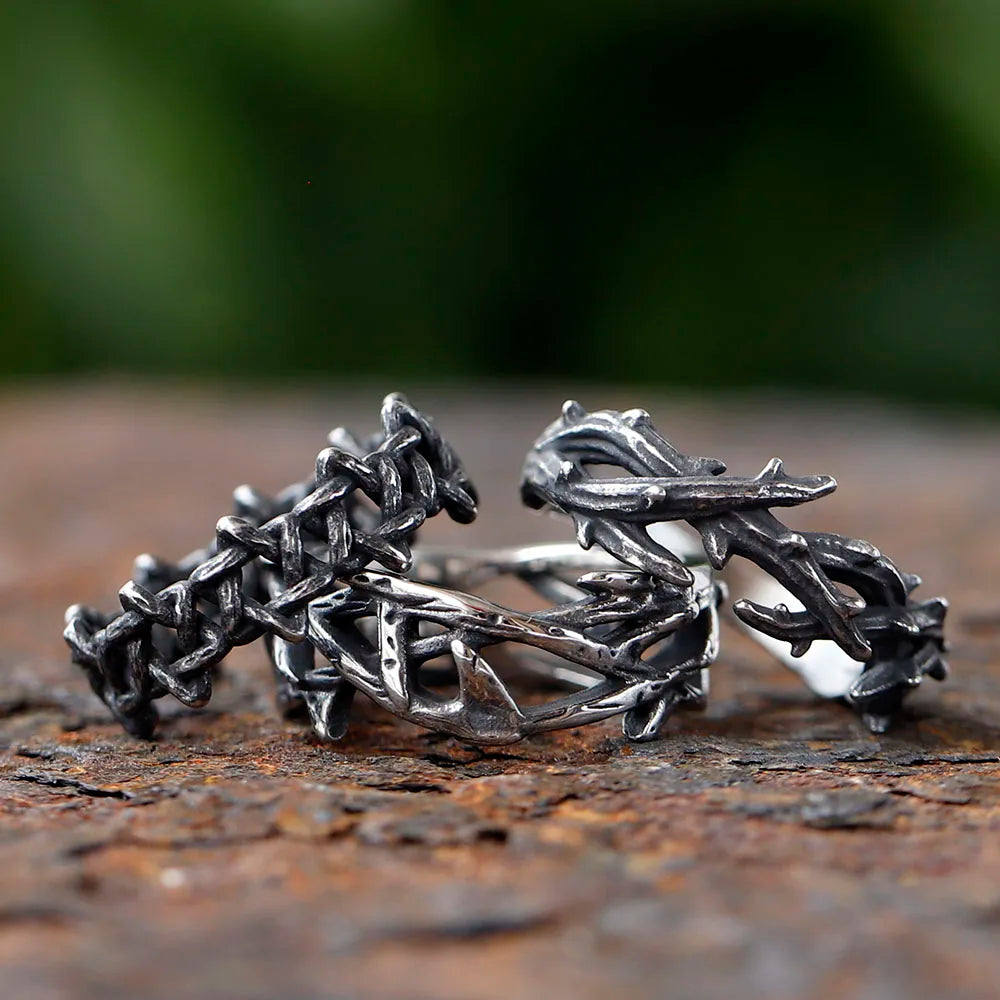 Minimalist Thorns Ring
