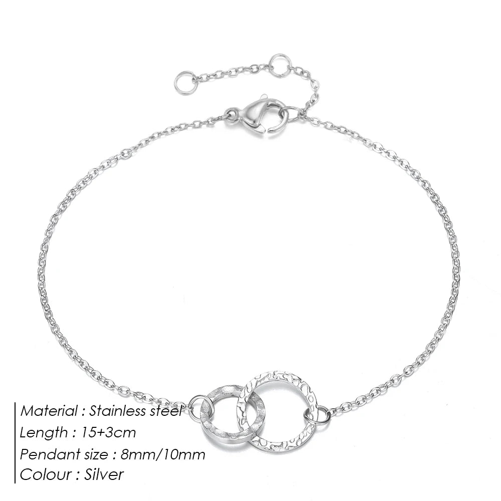 Fine Loop Bracelet