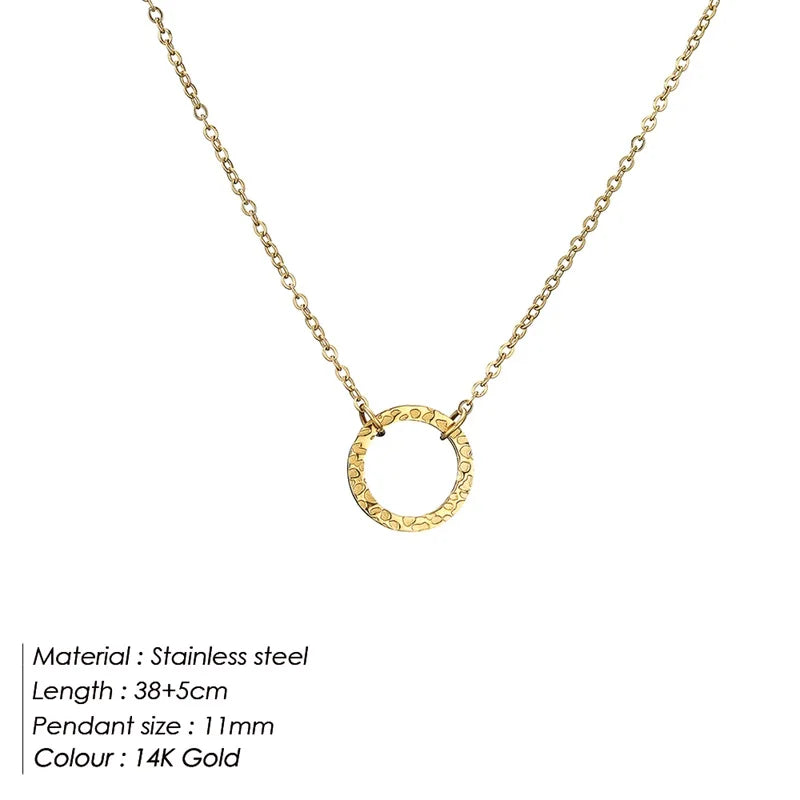 Fine Loop Necklace