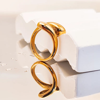 "Raindrop" Glossy Ring