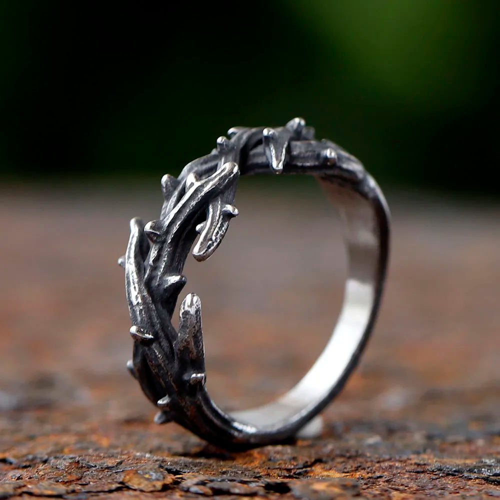 Minimalist Thorns Ring