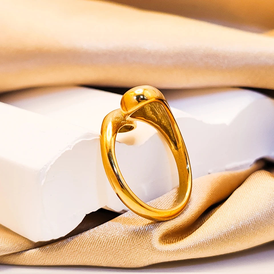 "Raindrop" Glossy Ring