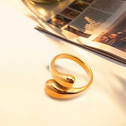 "Raindrop" Glossy Ring