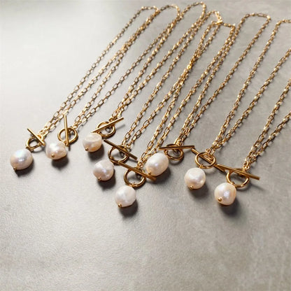 Irregular Pearl Necklace
