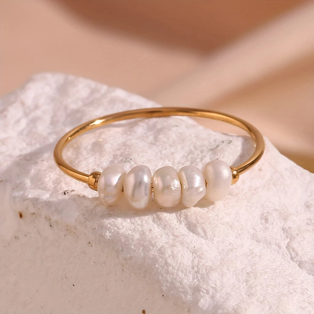 "Five Pearls" Ring