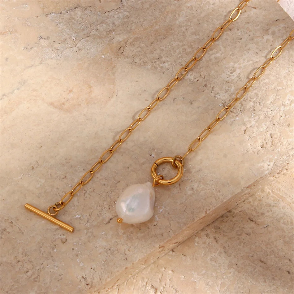Irregular Pearl Necklace