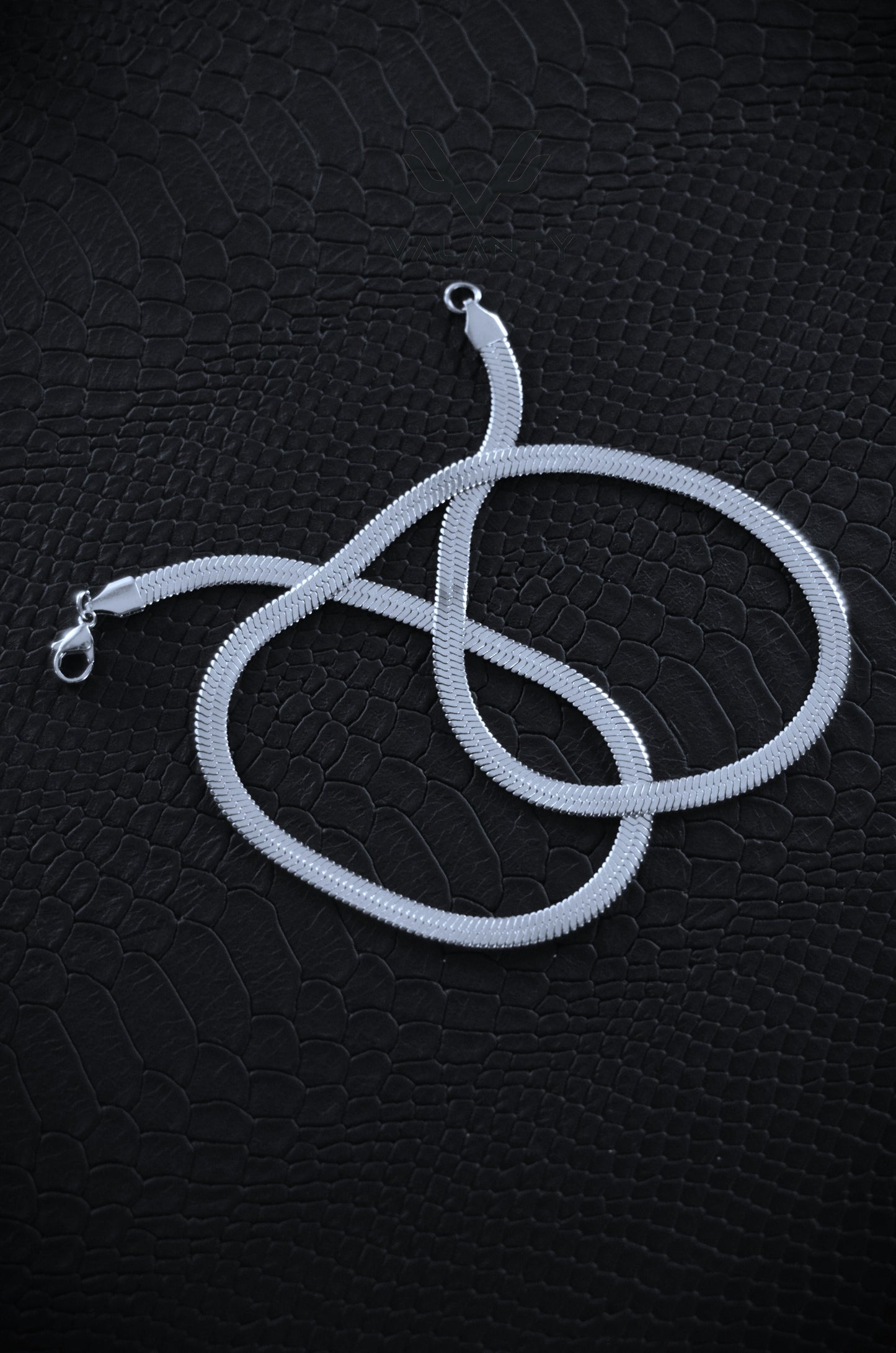 Choker Necklace