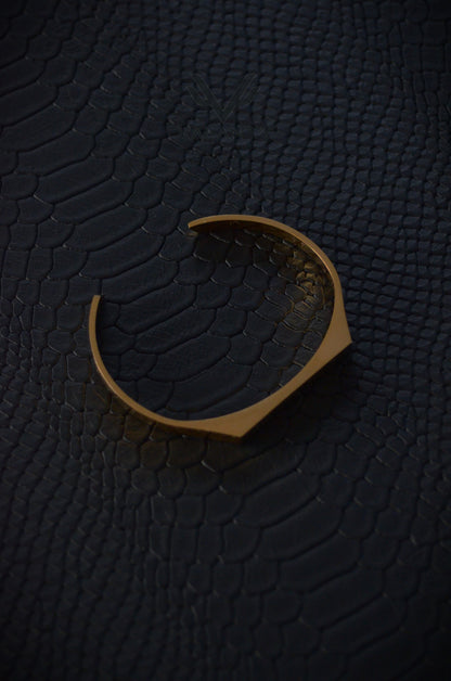 Unisize Hex Cuff