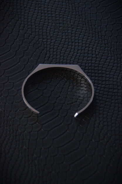 Unisize Hex Cuff
