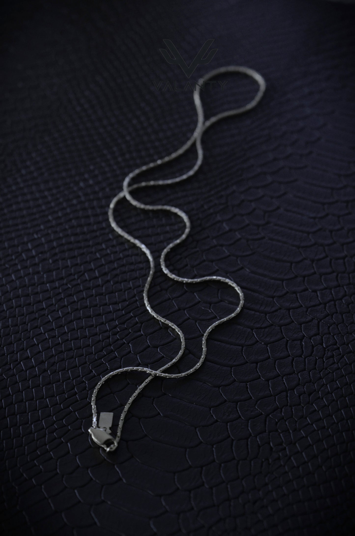 Minimalist Wire Necklace