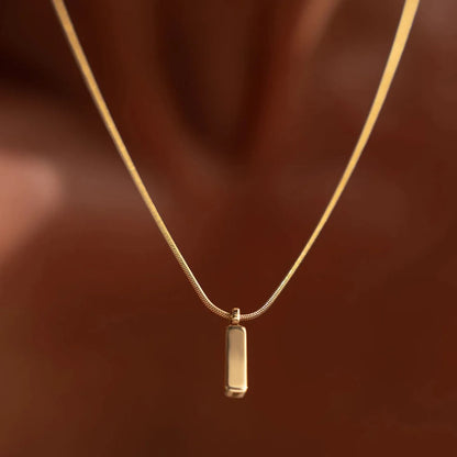 Rope Pendant Necklace