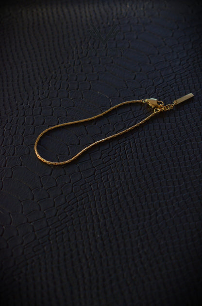 Minimalist Wire Bracelet